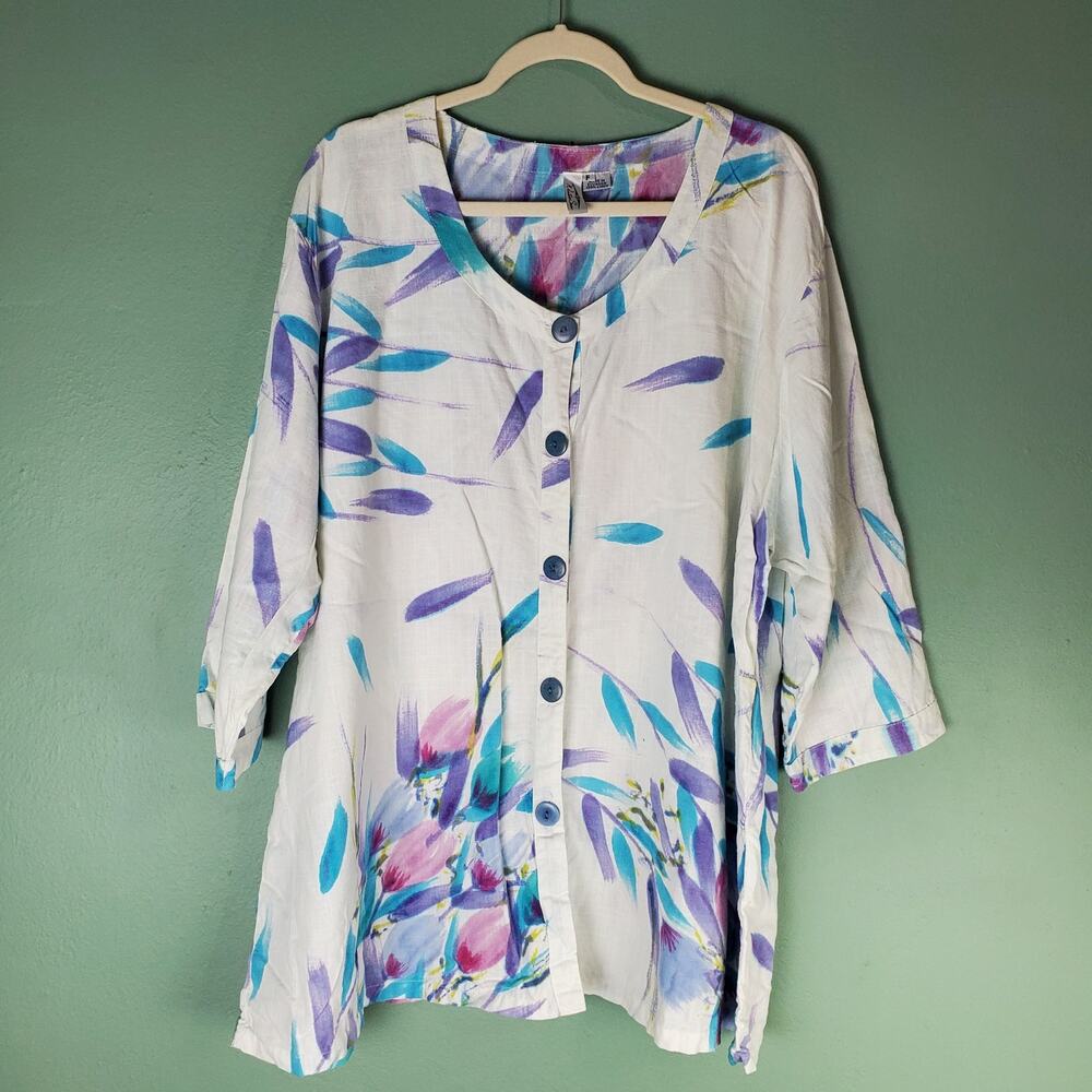Winter Sun Women's White Button Up Front Linen Floral Top Size F